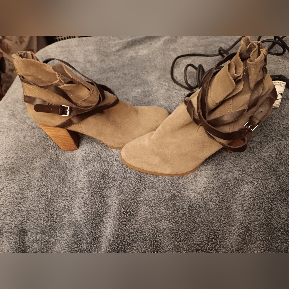 Women boots